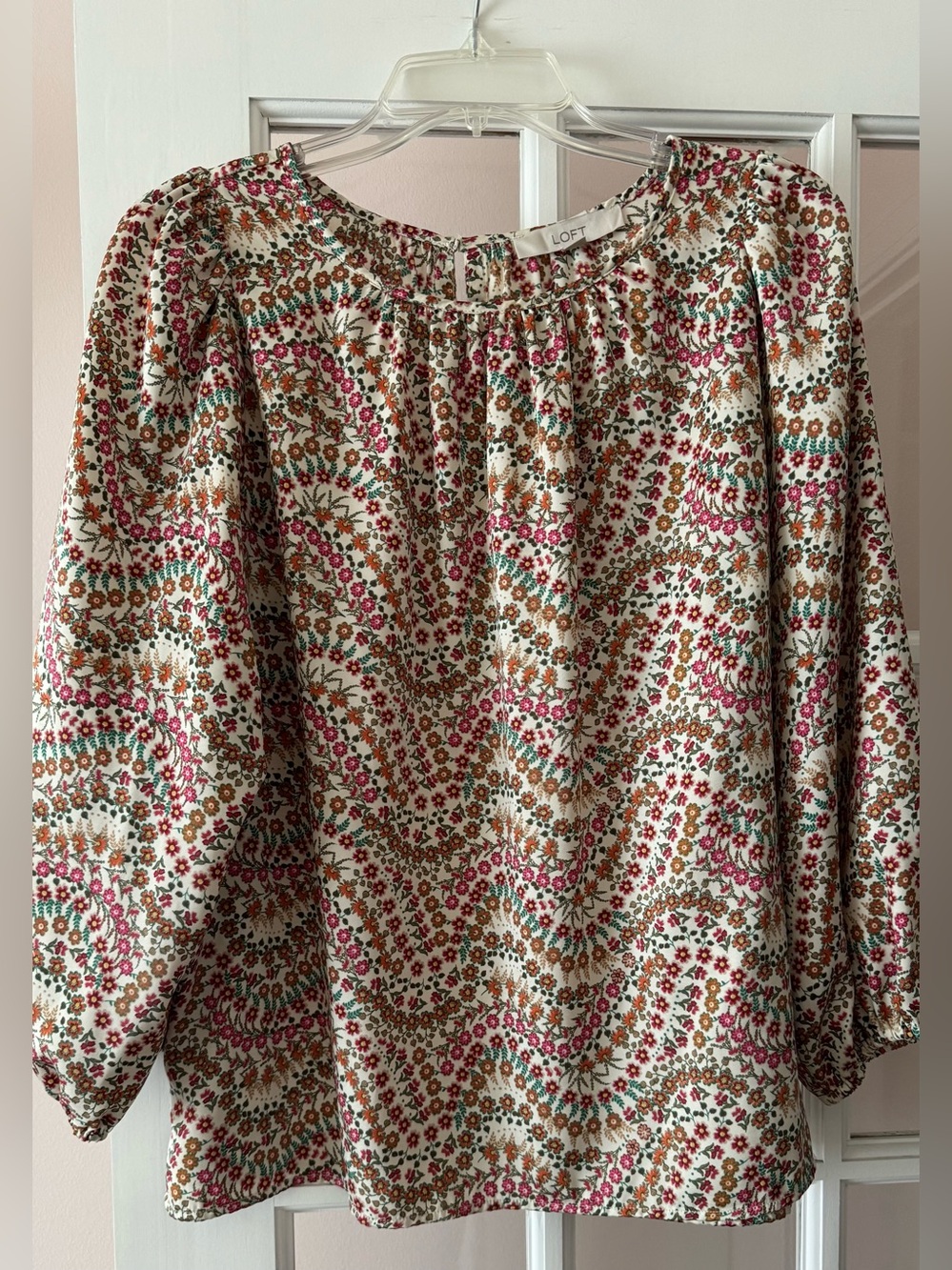LOFT EUC Floral Blouse in Cream and Pink